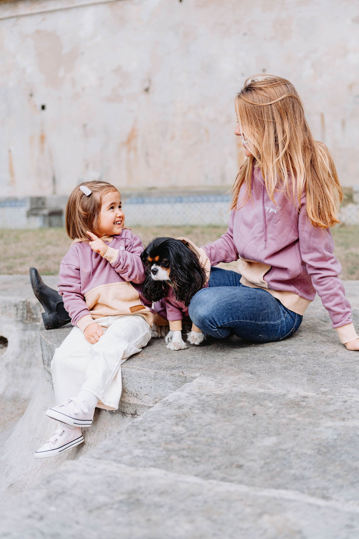 Pack Adulto + Criança + Pet: hoodies I WOOF YOU a condizer para a família e o cão – foto 2