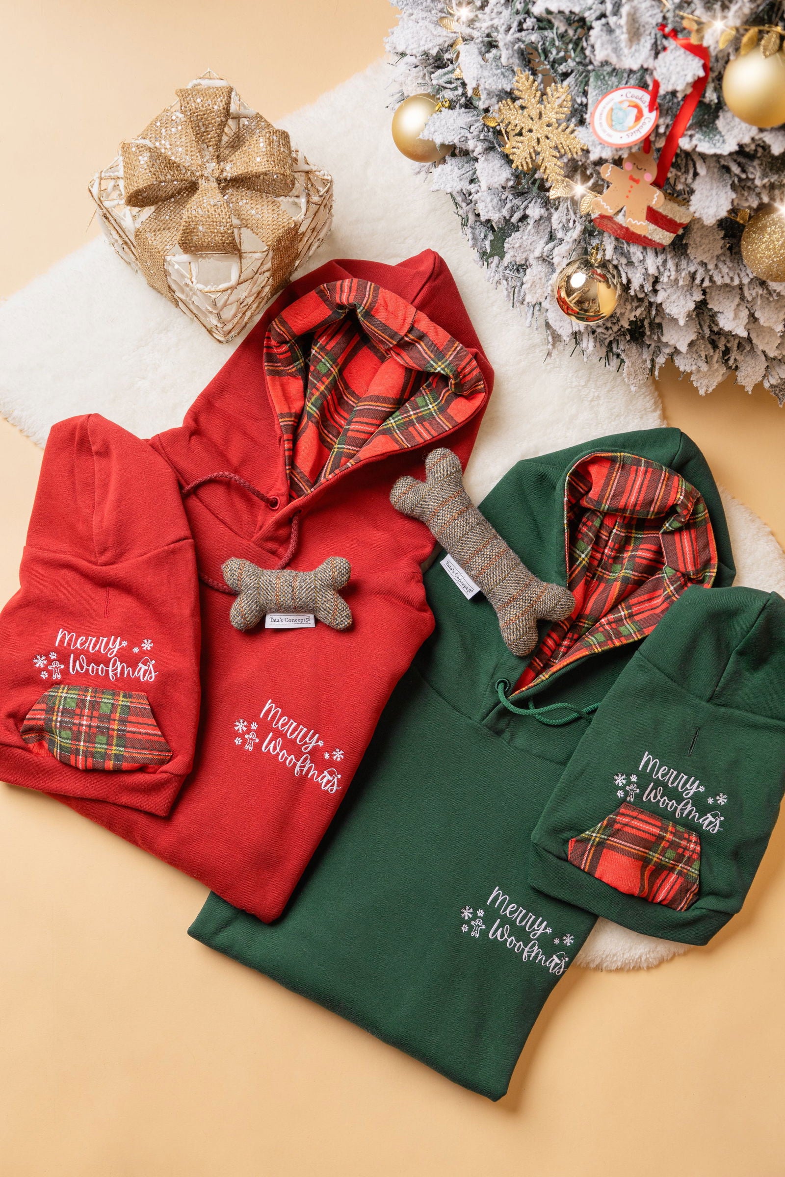 Hoodie MERRY WOOFMAS - Tata's Concept ®️