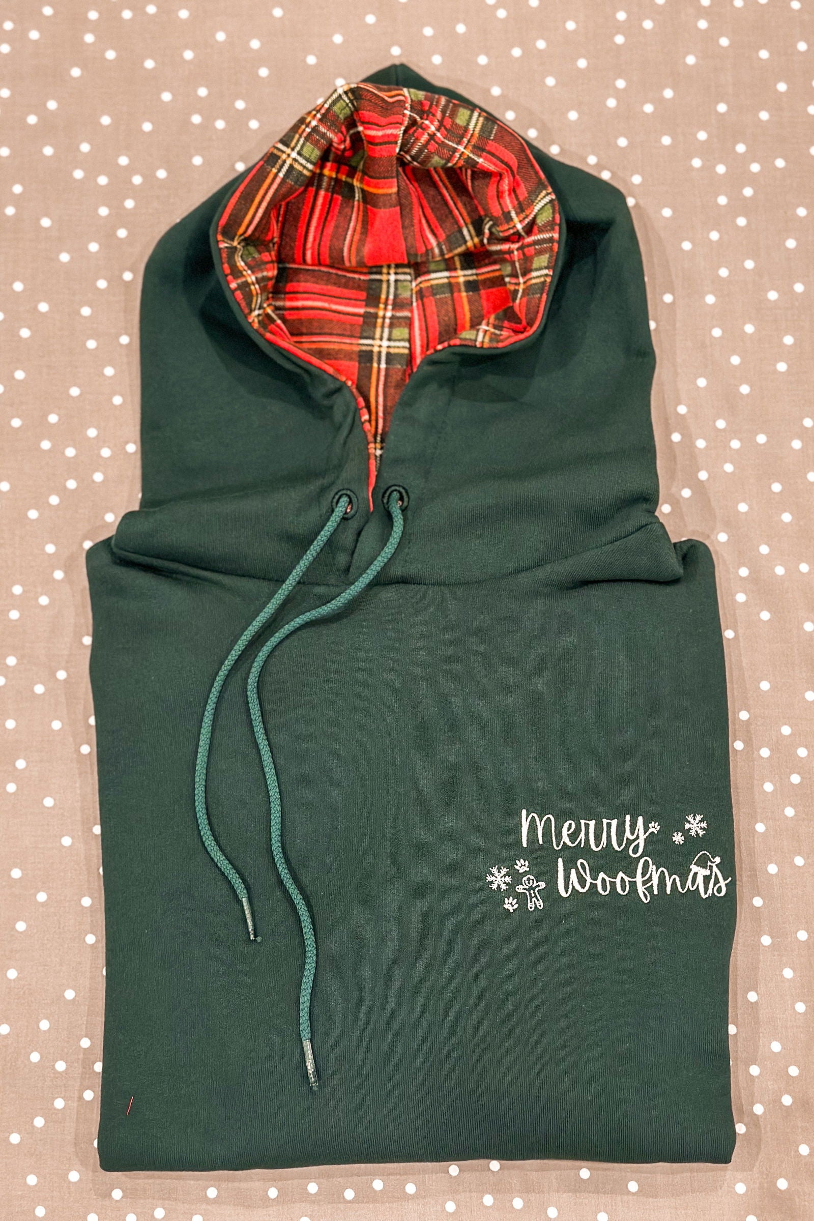 Hoodie MERRY WOOFMAS - Tata's Concept ®️