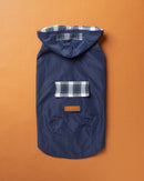 Gabardine Azul com capuz