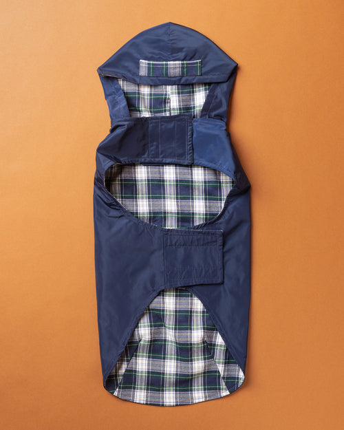 Gabardina con capucha